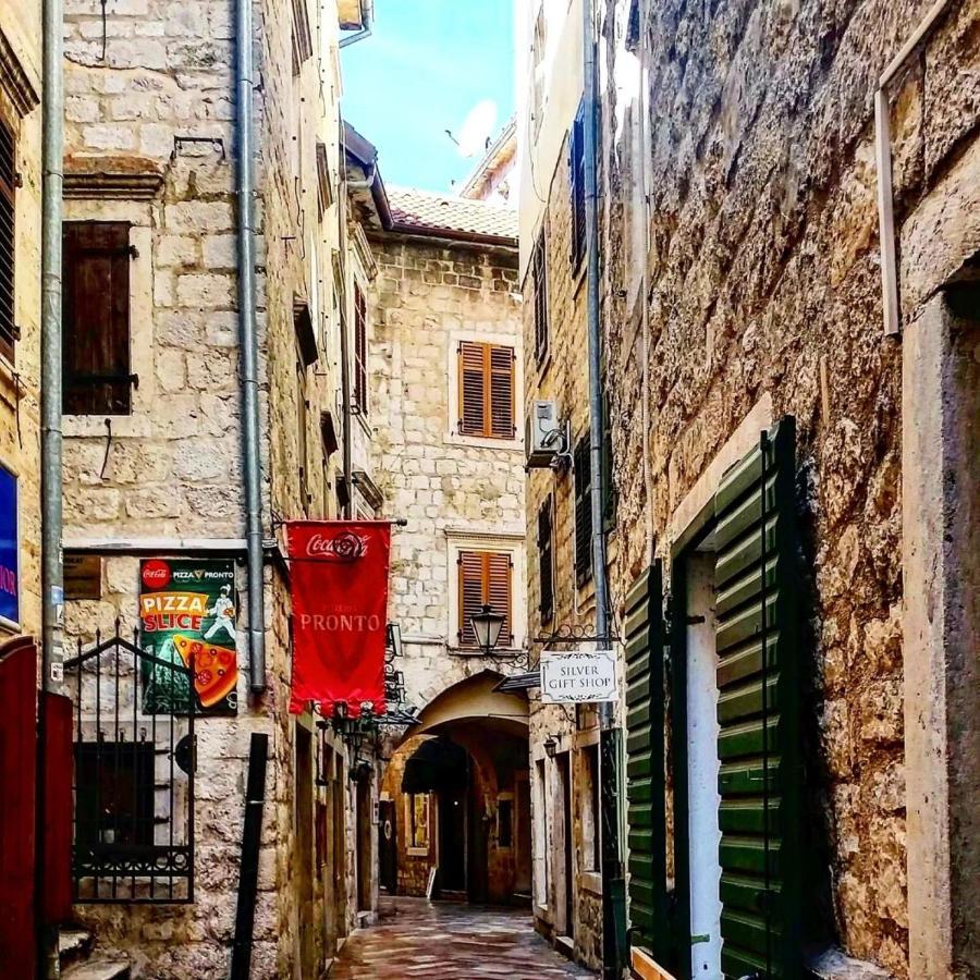 Old Town Kotor Square Daire Dış mekan fotoğraf